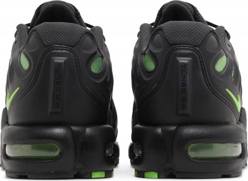 Nike Air Max Plus Drift Black Green Strike