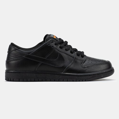 Nike SB Dunk Low Pro Triple Black FJ1674-001